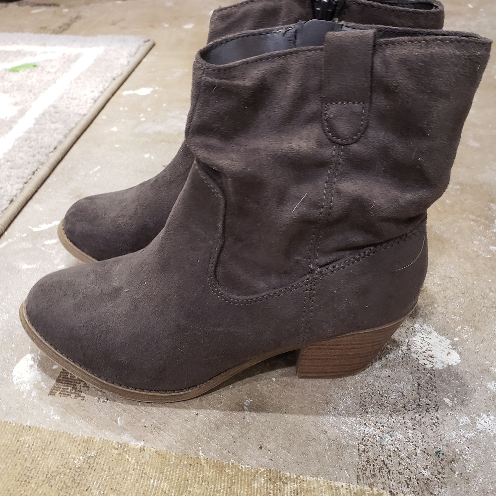 Maurices boots